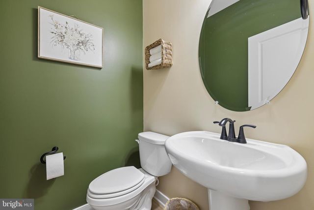 1120 CRESTED WOOD DR, Laurel, MD 20724