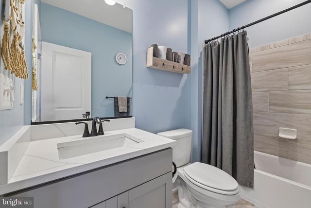 1120 CRESTED WOOD DR, Laurel, MD 20724