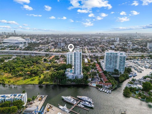 1871 S River Drive 1402, Miami, FL 33125