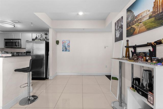 1871 S River Drive 1402, Miami, FL 33125