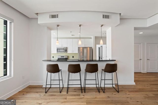 950 W Peachtree Street NW 1309, Atlanta, GA 30309