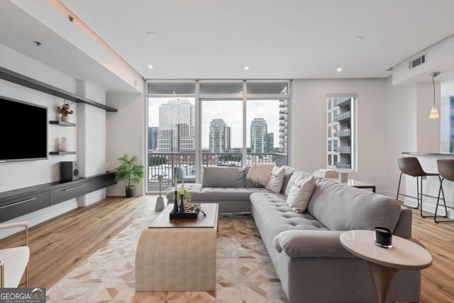 950 W Peachtree Street NW 1309, Atlanta, GA 30309