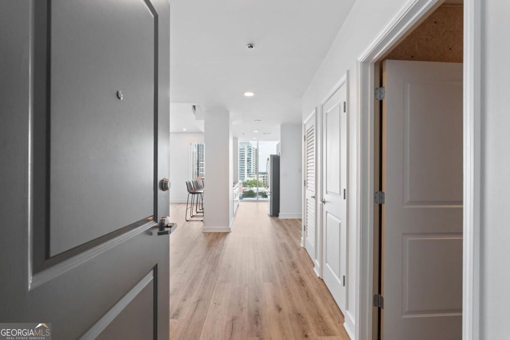 950 W Peachtree Street NW 1309, Atlanta, GA 30309