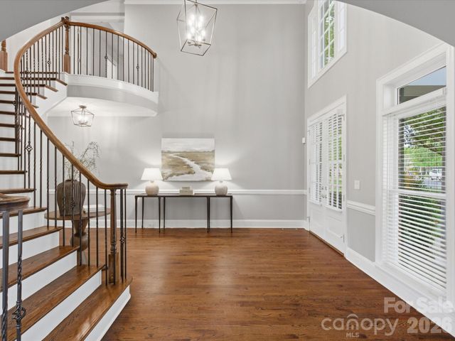 1007 Ainsdale Drive, Matthews, NC 28104