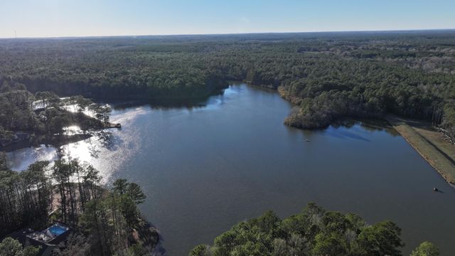 205 Little Creek, Hattiesburg, MS 39402