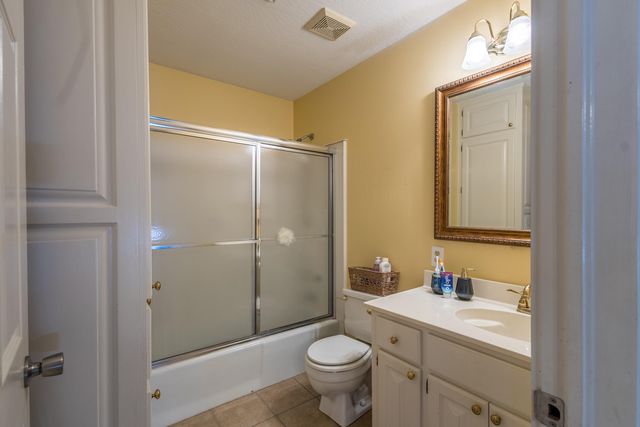 205 Little Creek, Hattiesburg, MS 39402