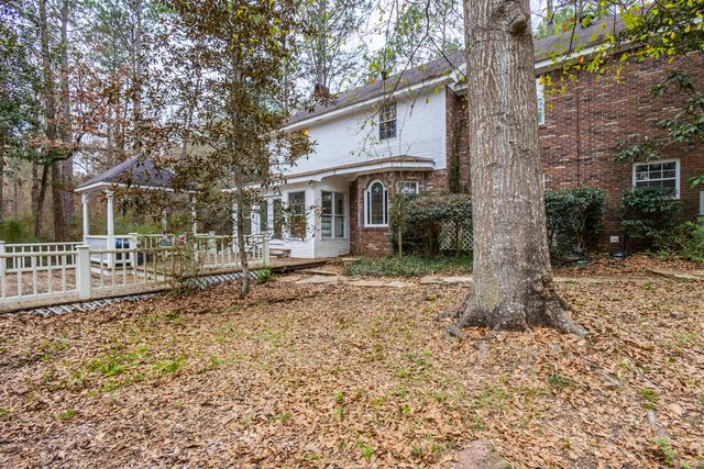 205 Little Creek, Hattiesburg, MS 39402