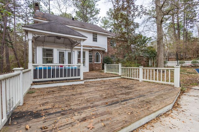 205 Little Creek, Hattiesburg, MS 39402