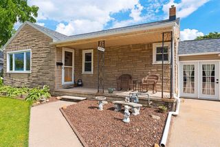 909 W KIMBERLY AVENUE, Kimberly, WI 54136
