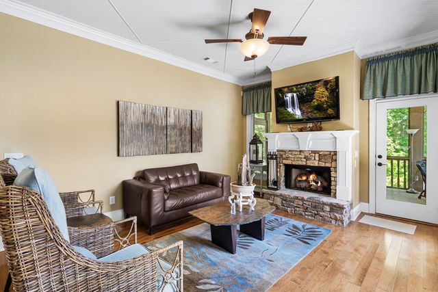 234 Shores Drive, Hayesville, NC 28904