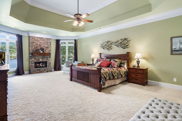 234 Shores Drive, Hayesville, NC 28904