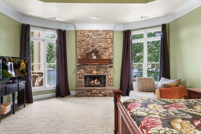 234 Shores Drive, Hayesville, NC 28904