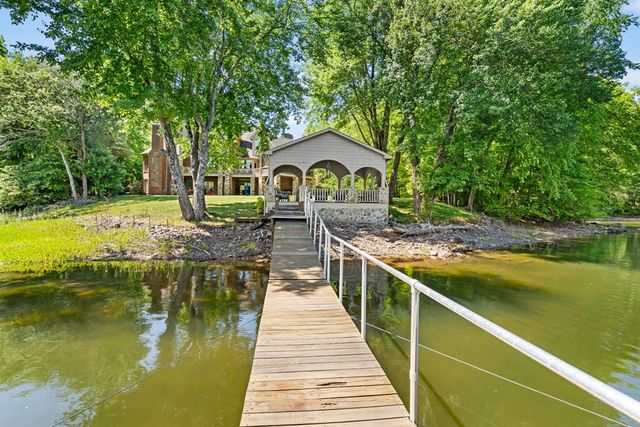 234 Shores Drive, Hayesville, NC 28904