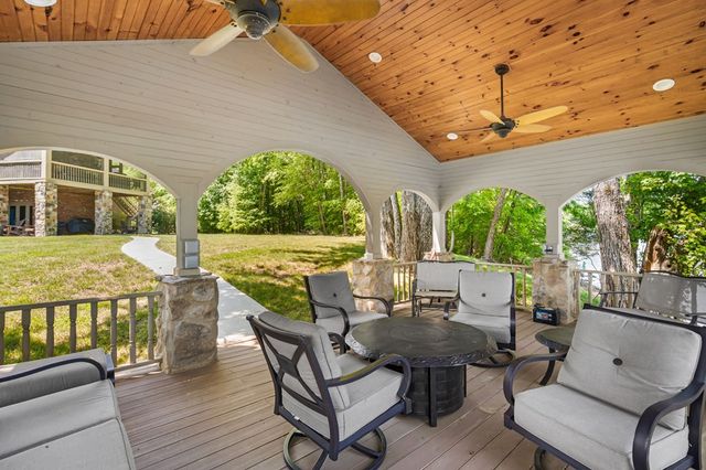 234 Shores Drive, Hayesville, NC 28904