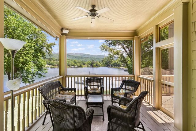 234 Shores Drive, Hayesville, NC 28904