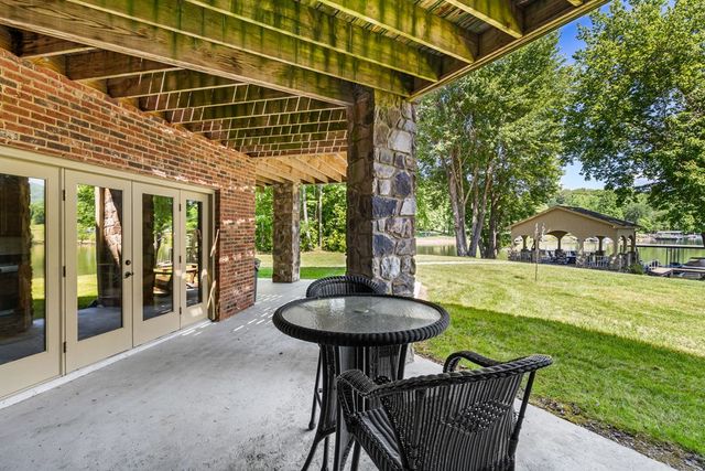 234 Shores Drive, Hayesville, NC 28904