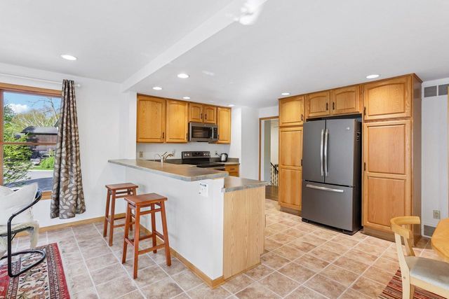 1620 Maple Street, Middleton, WI 53562
