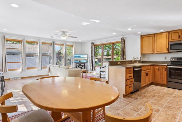 1620 Maple Street, Middleton, WI 53562