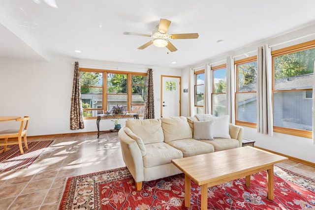 1620 Maple Street, Middleton, WI 53562