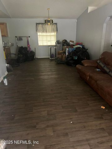 1013 N THOMPSON Street, Starke, FL 32091