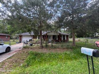 1013 N THOMPSON Street, Starke, FL 32091