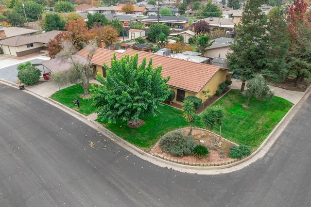 1024 Lillian Street, Madera, CA 93637