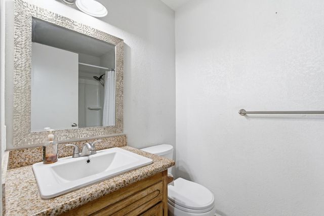 1024 Lillian Street, Madera, CA 93637