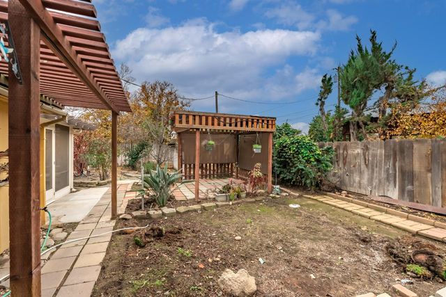 1024 Lillian Street, Madera, CA 93637