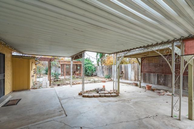 1024 Lillian Street, Madera, CA 93637