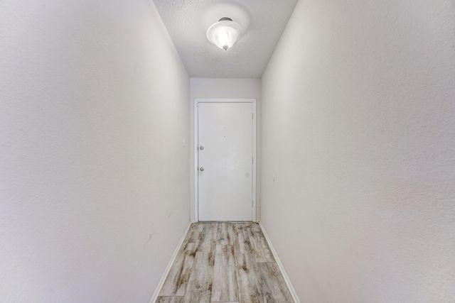 16926 Blackhawk Boulevard, Friendswood, TX 77546