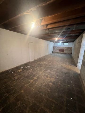 4702 Warrington Drive, Flint, MI 48504