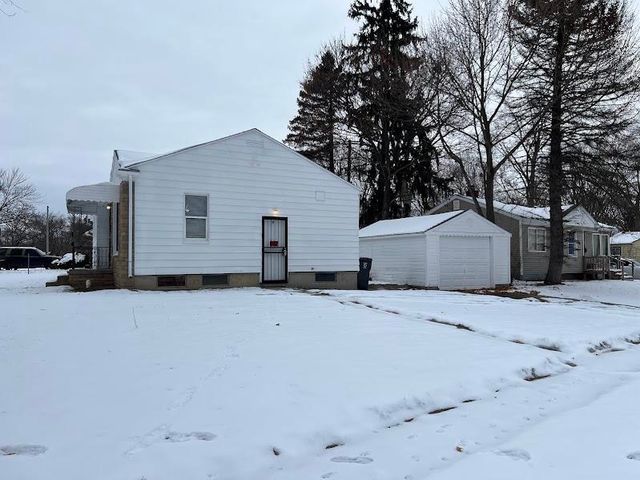 4702 Warrington Drive, Flint, MI 48504