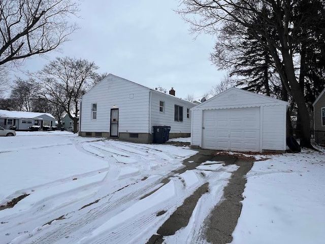 4702 Warrington Drive, Flint, MI 48504