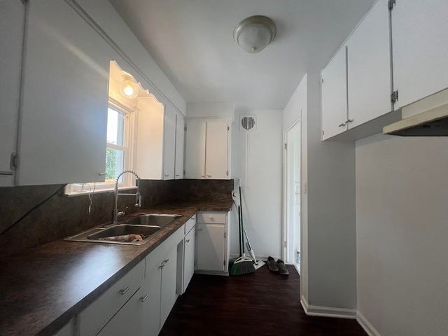 4702 Warrington Drive, Flint, MI 48504