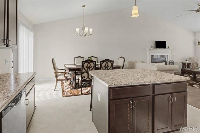 106 Shiloh Ridge Drive, Shiloh, IL 62221