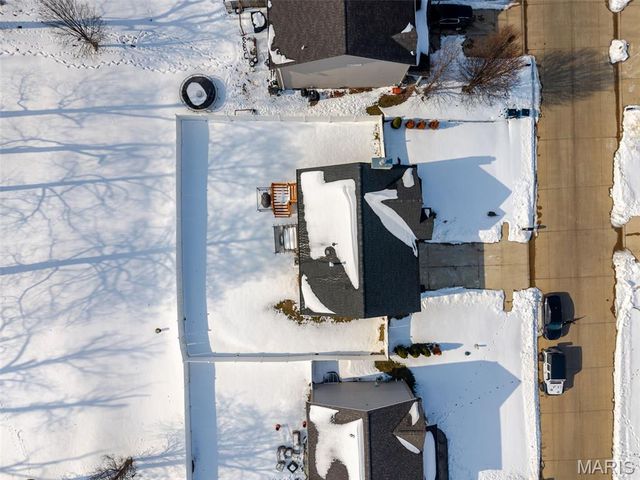 106 Shiloh Ridge Drive, Shiloh, IL 62221