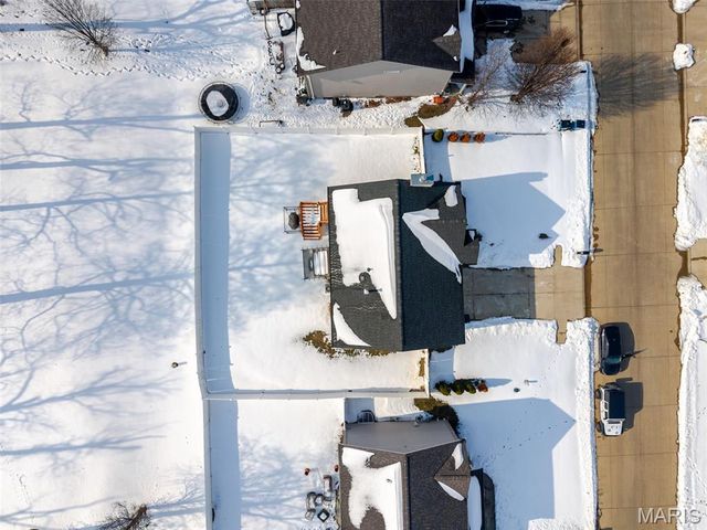 106 Shiloh Ridge Drive, Shiloh, IL 62221