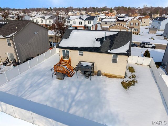 106 Shiloh Ridge Drive, Shiloh, IL 62221