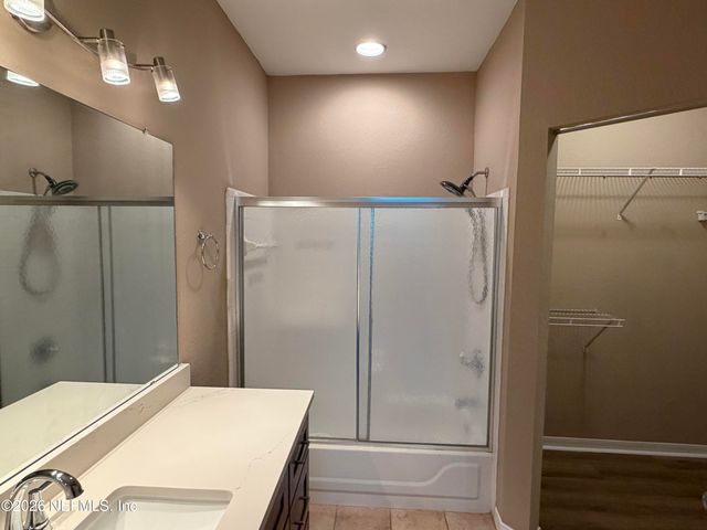 13703 RICHMOND PARK Drive N 2304, Jacksonville, FL 32224