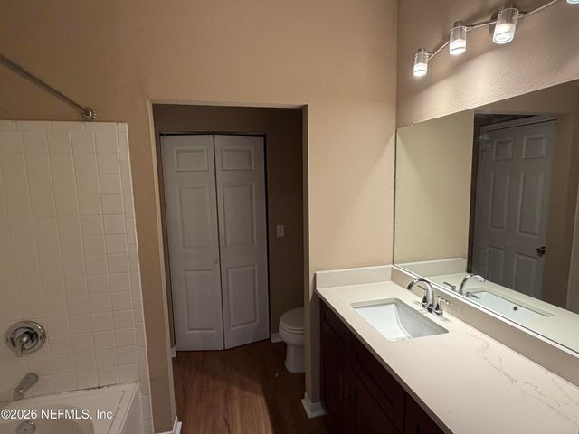 13703 RICHMOND PARK Drive N 2304, Jacksonville, FL 32224