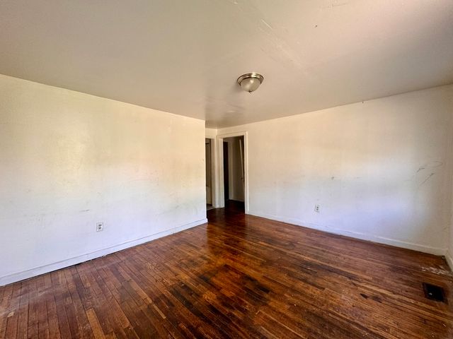 2239 Esmeralda Avenue, Dayton, OH 45406
