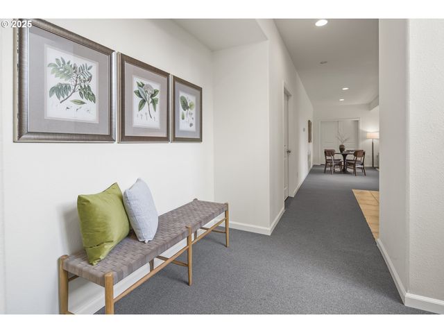810 Nw BRADY Rd, Camas, WA 98607