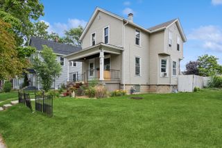 458 Douglas Street, Joliet, IL 60435