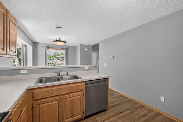 3341 Jansen Way, Vadnais Heights, MN 55127