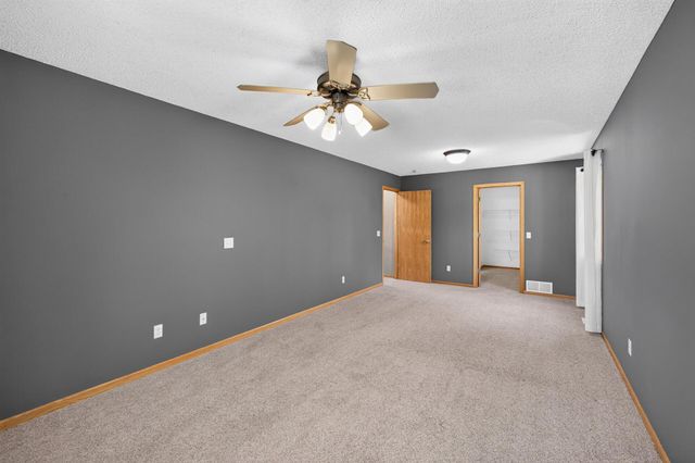 3341 Jansen Way, Vadnais Heights, MN 55127