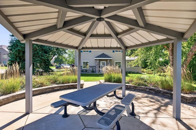 3341 Jansen Way, Vadnais Heights, MN 55127