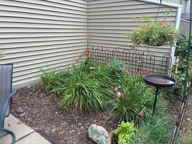 3341 Jansen Way, Vadnais Heights, MN 55127