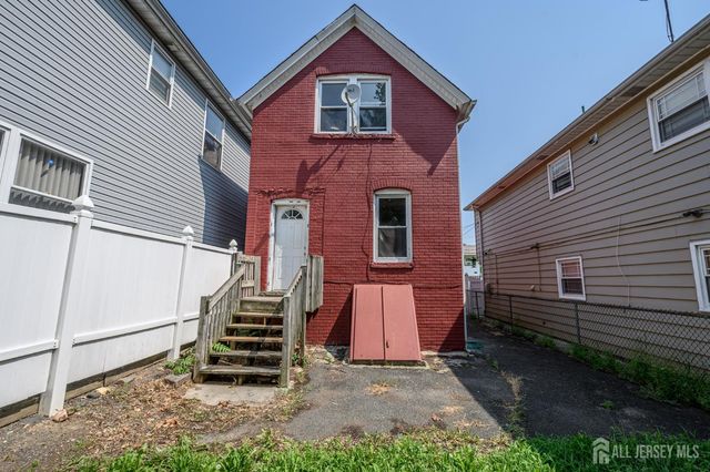 313 Wagner Avenue, Perth Amboy, NJ 08861