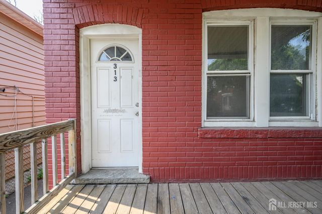 313 Wagner Avenue, Perth Amboy, NJ 08861