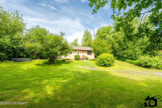 5275 E Birch Drive, Wasilla, AK 99654